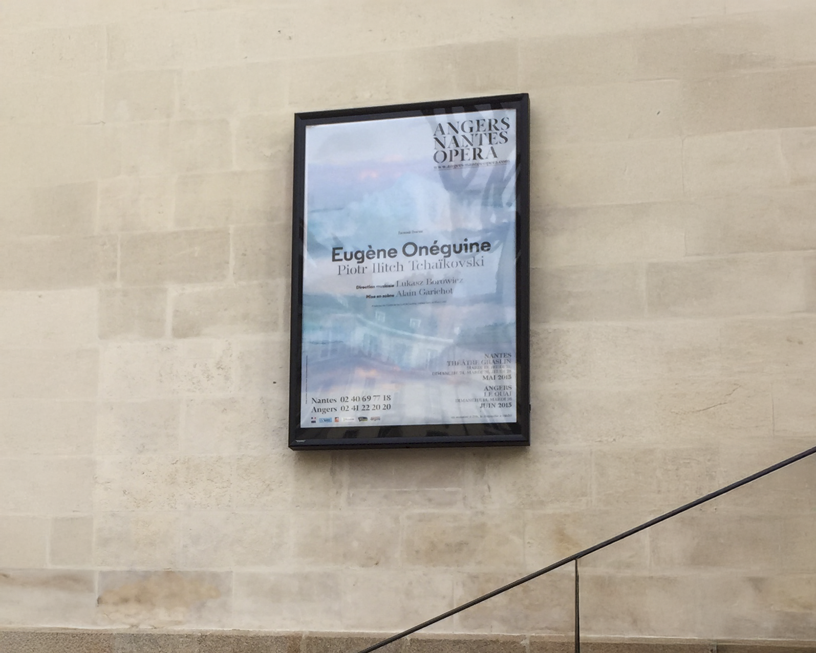 Exemple d'affichage mural - caisson D