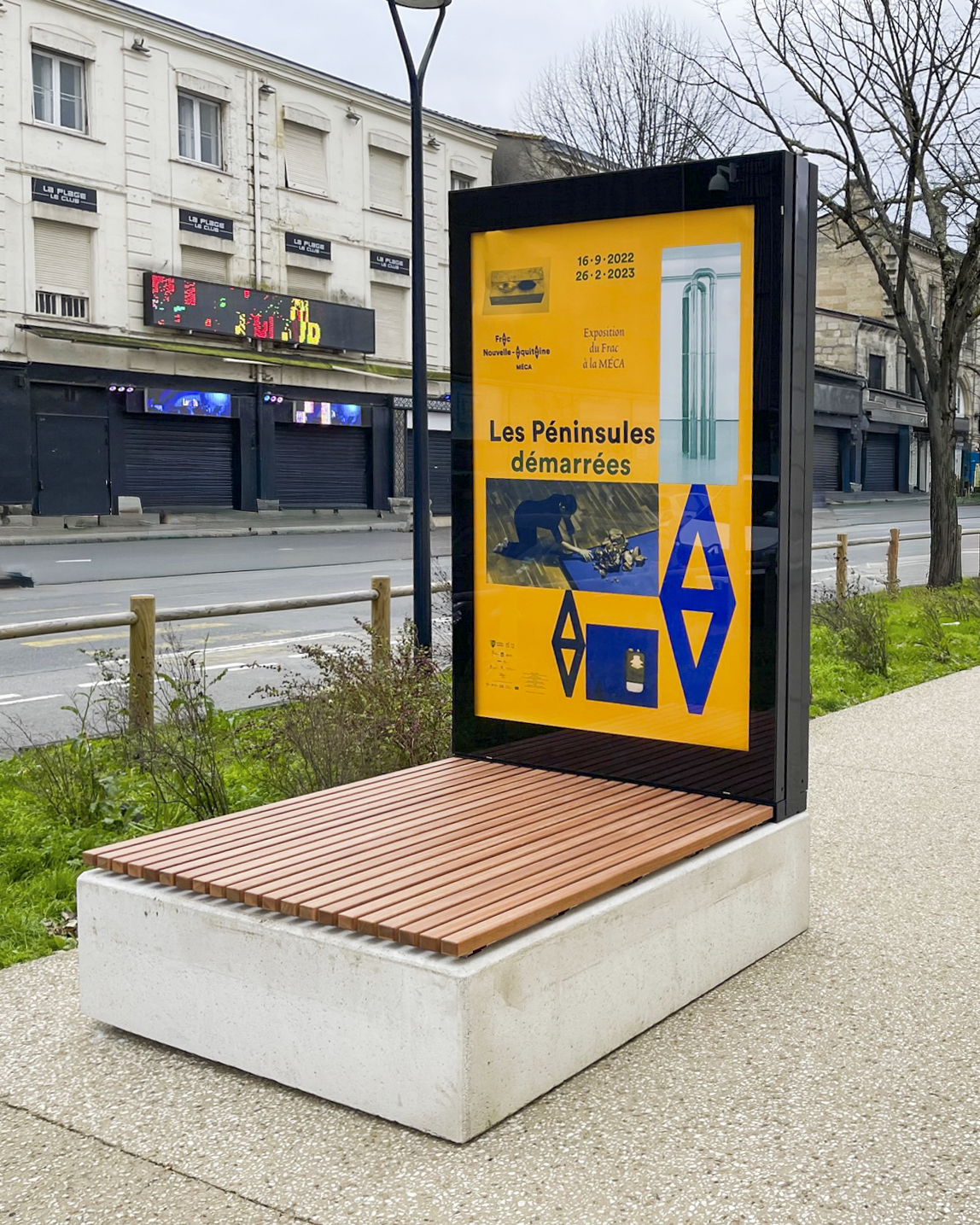 Caisson d'affichage Panocolor : mobilier urbain